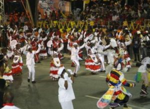 grupo-carnavalesco-550x400_c