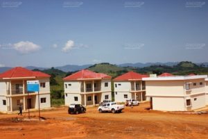 uige_casas_recentemente_construidas_